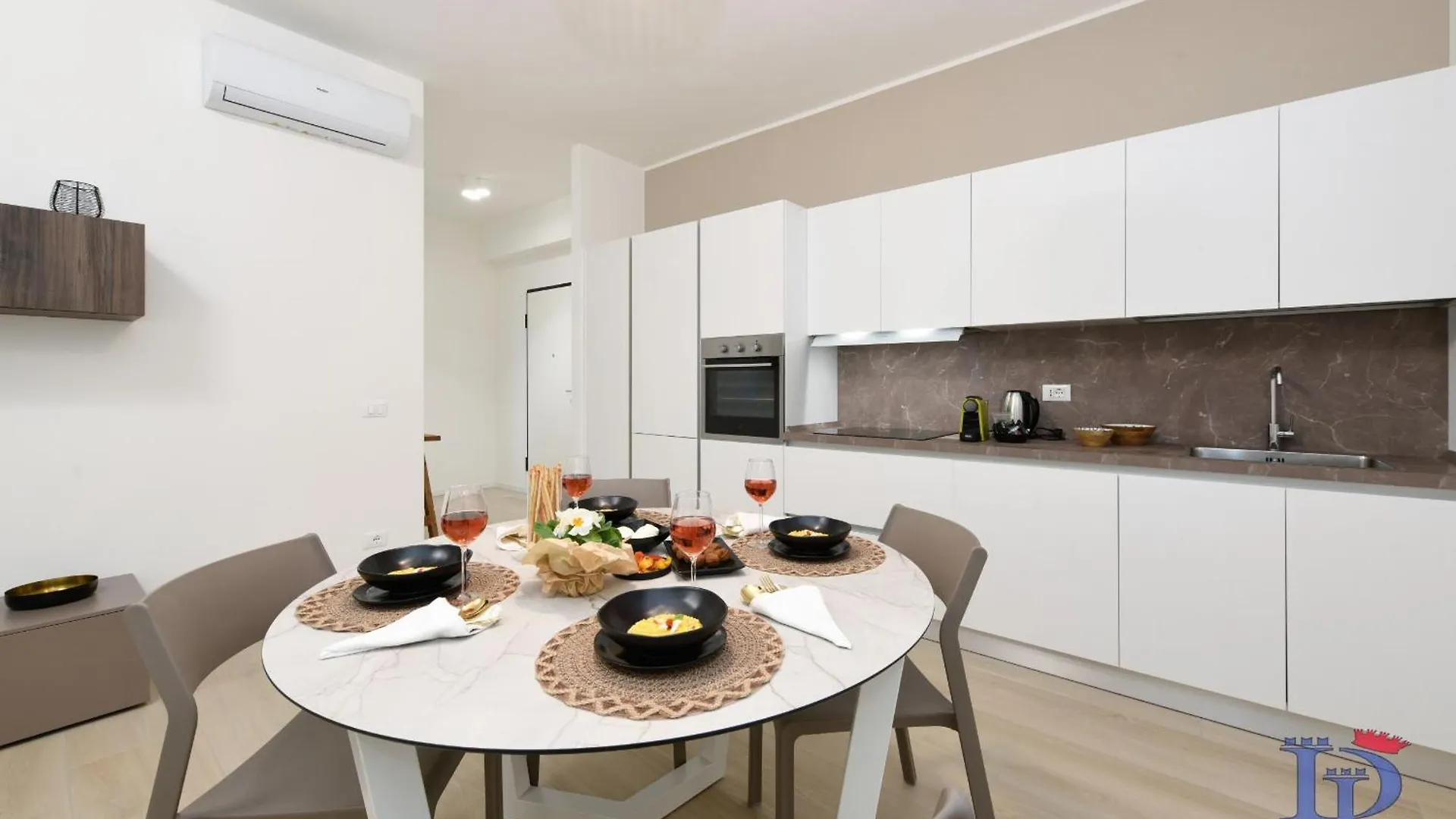 Desenzanoloft Official Partner Marriott Homes & Villas - Elegance Apartment 代森扎诺-德尔加达