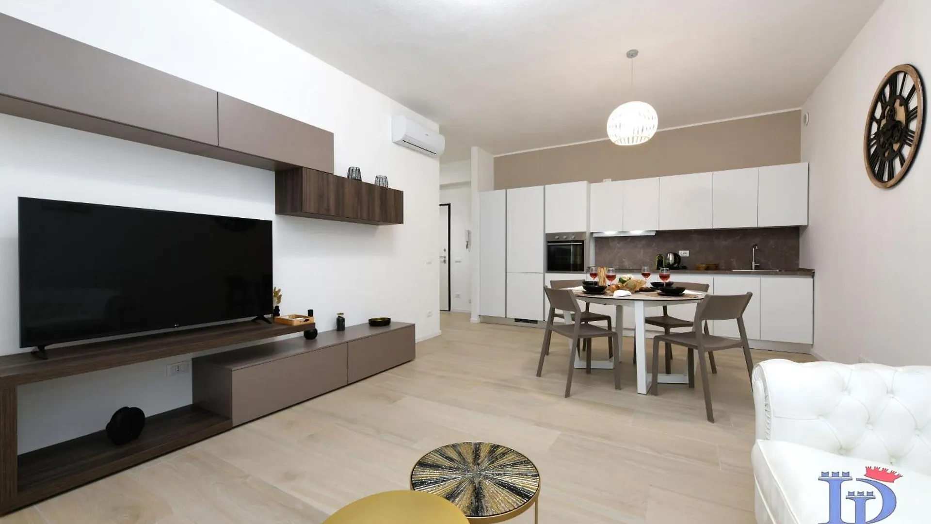 Desenzanoloft Official Partner Marriott Homes & Villas - Elegance Apartment 代森扎诺-德尔加达